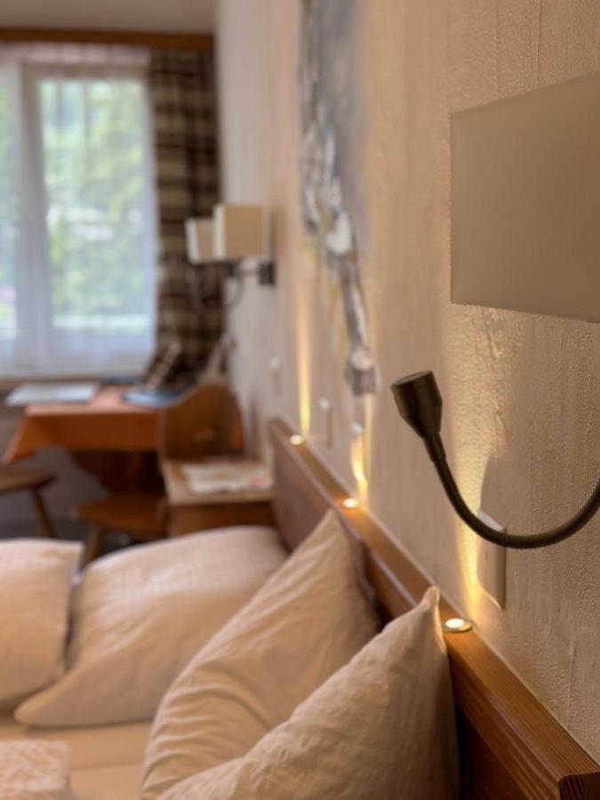 Hotel Acla Filli, Bed&Breakfast Zernez Esterno foto