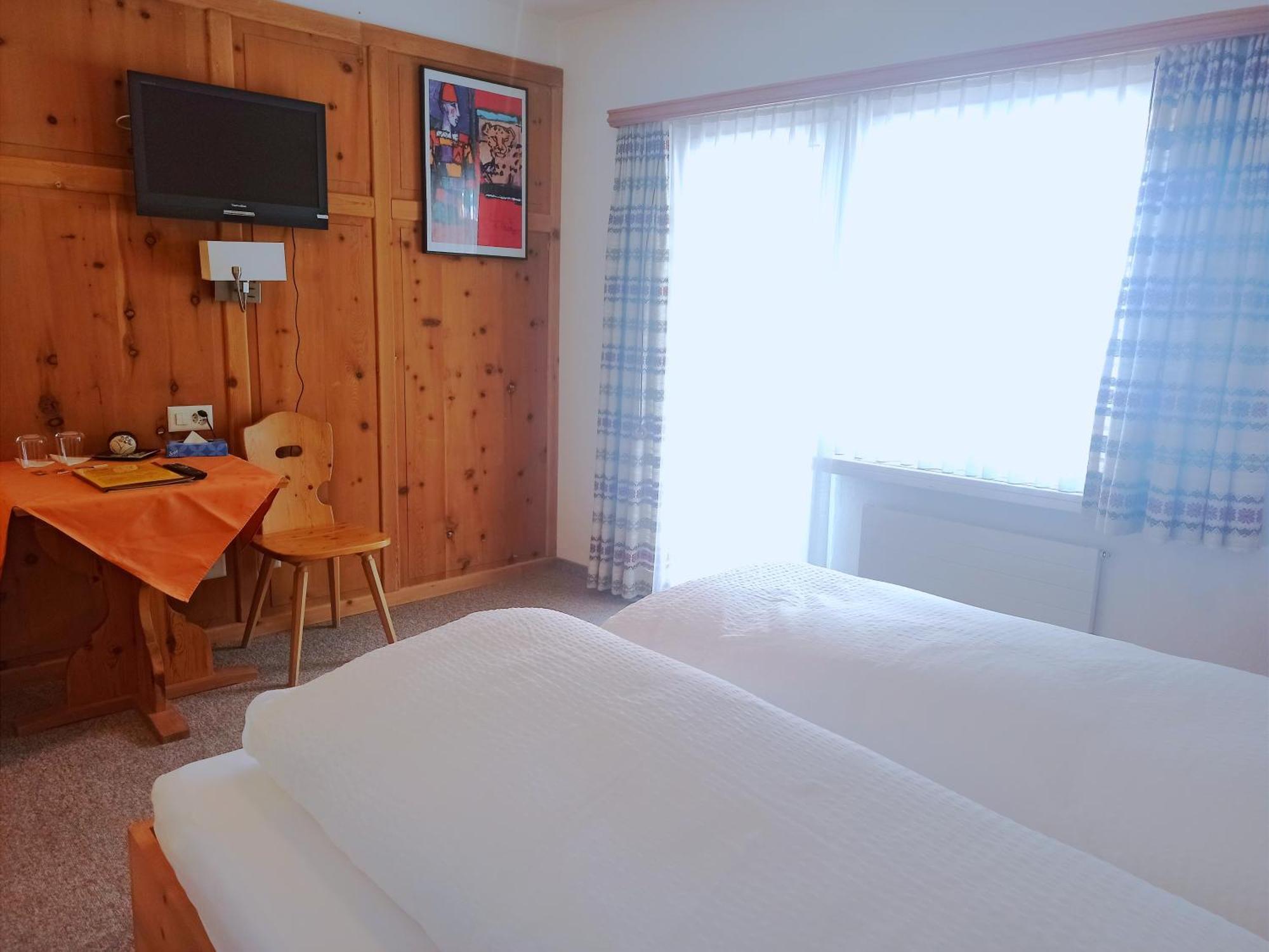 Hotel Acla Filli, Bed&Breakfast Zernez Esterno foto