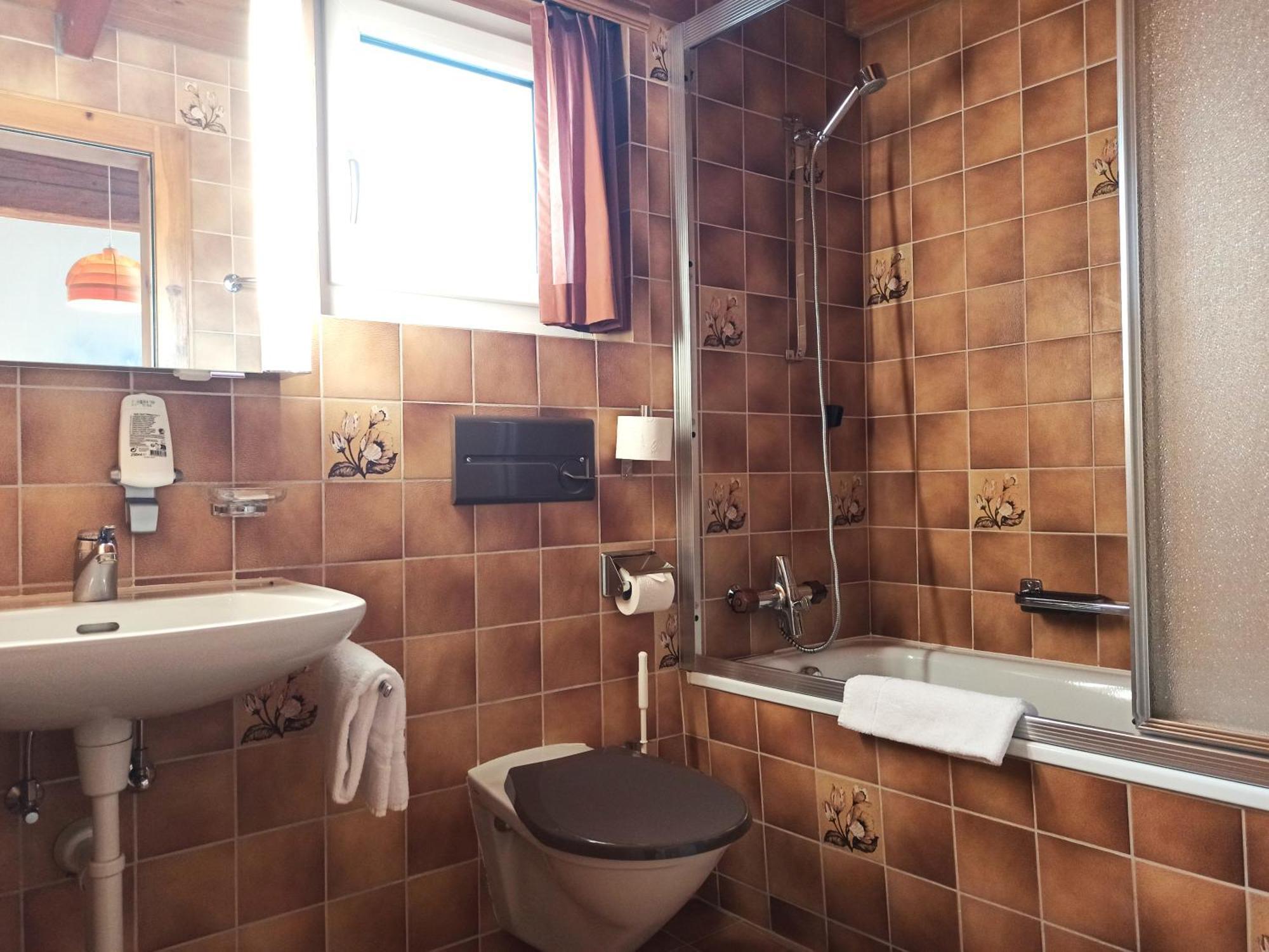 Hotel Acla Filli, Bed&Breakfast Zernez Esterno foto