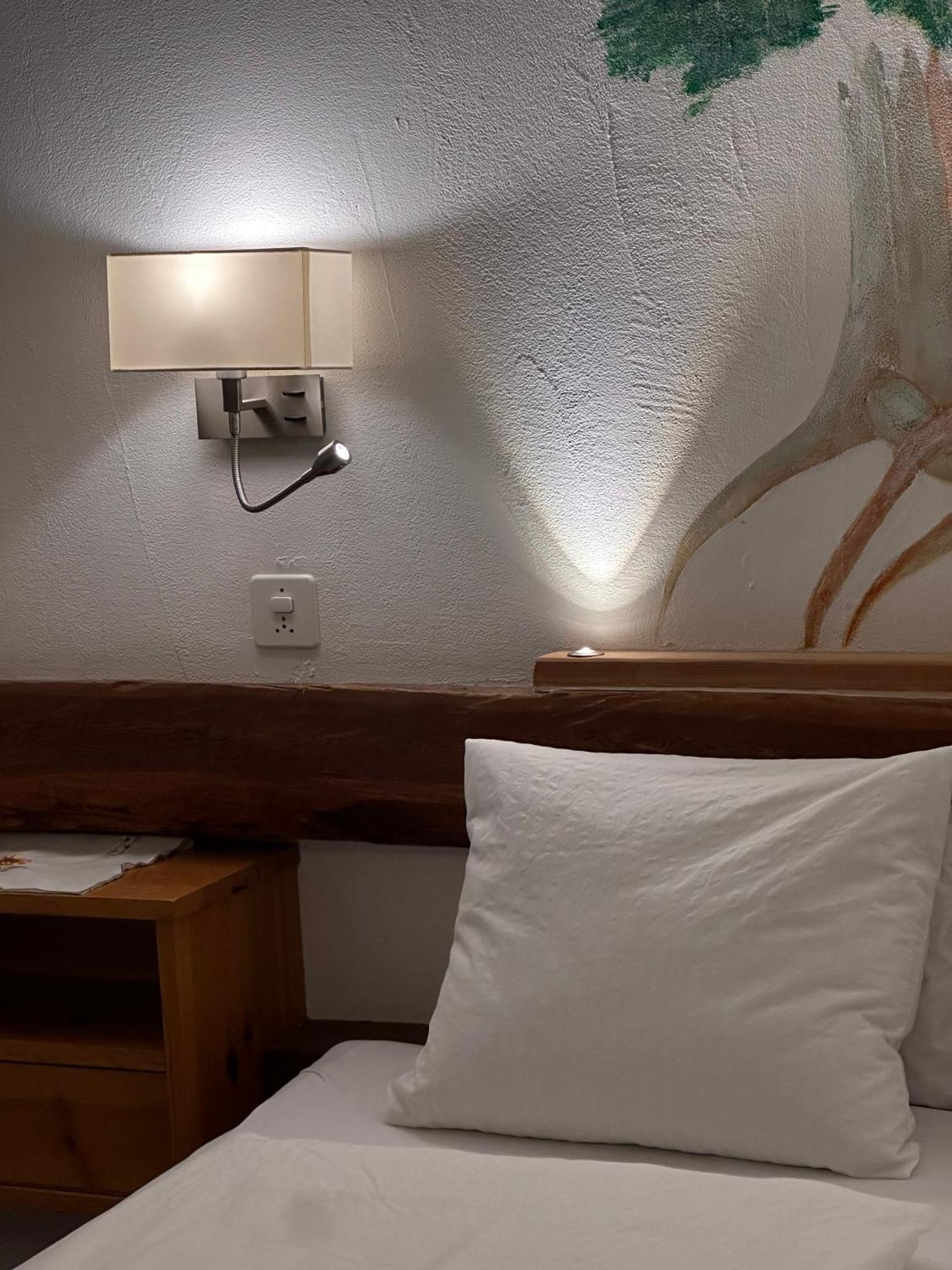 Hotel Acla Filli, Bed&Breakfast Zernez Esterno foto