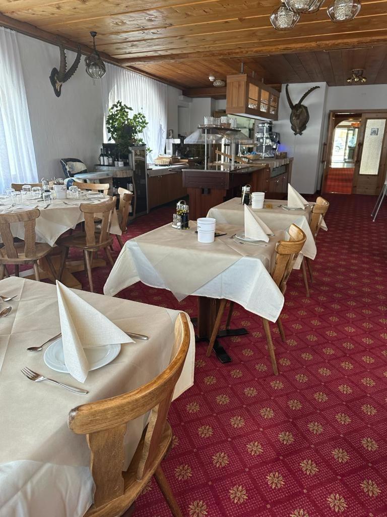 Hotel Acla Filli, Bed&Breakfast Zernez Esterno foto
