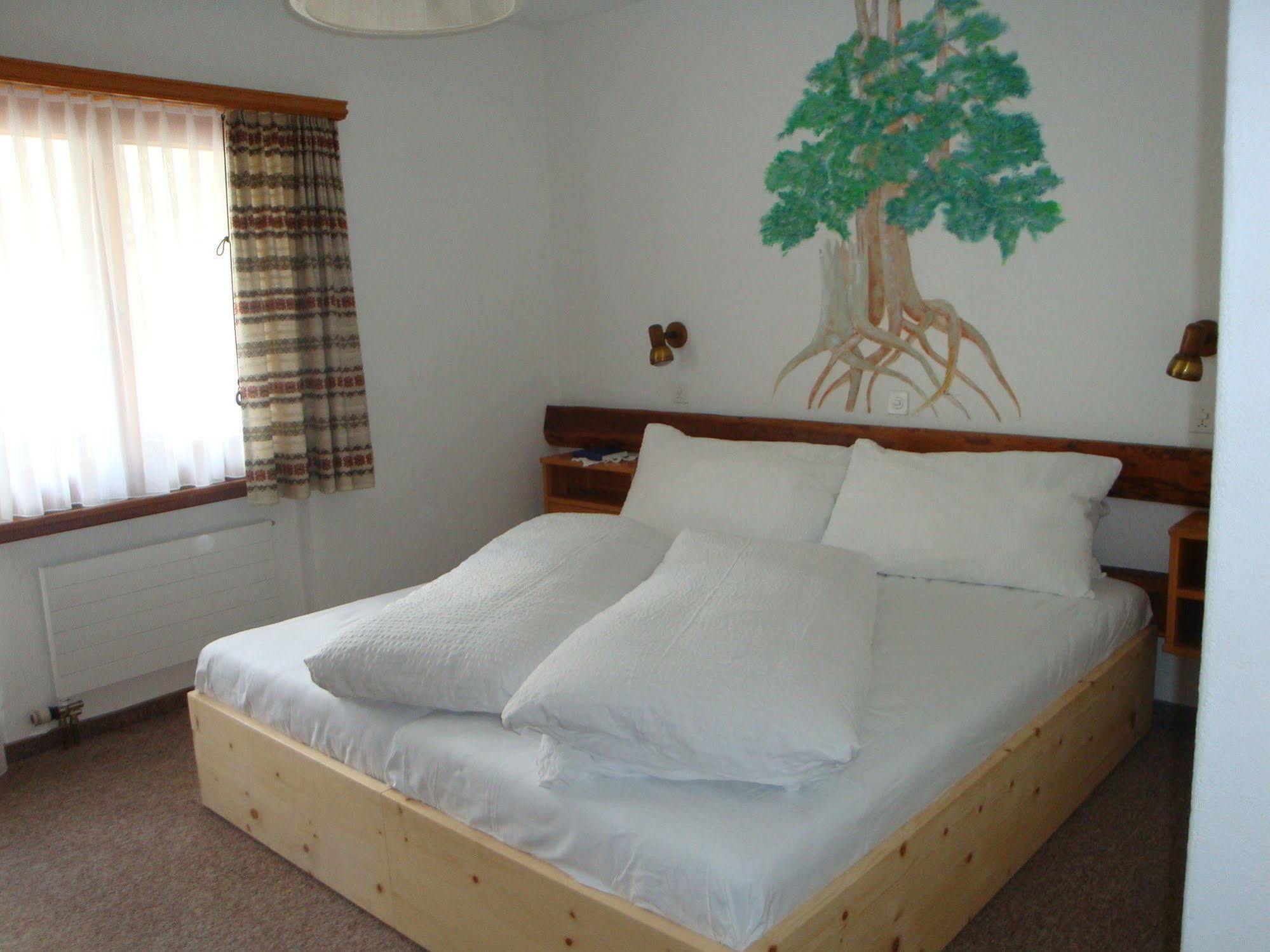 Hotel Acla Filli, Bed&Breakfast Zernez Esterno foto